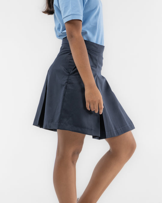 School skirt
 3103